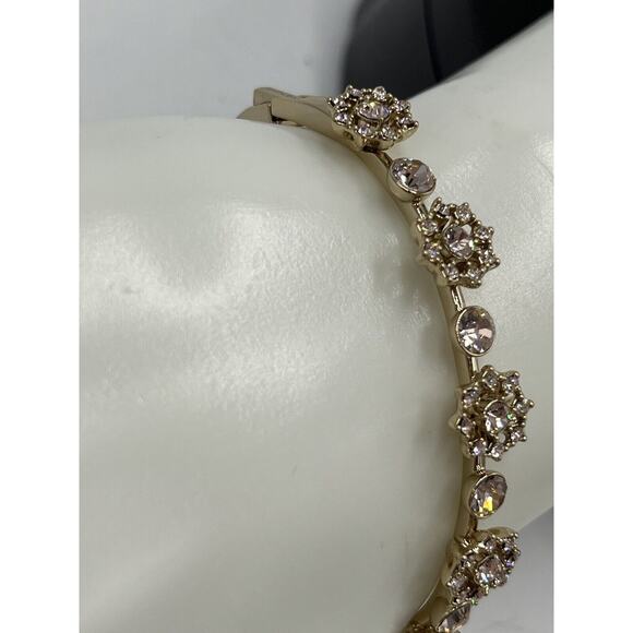 Givenchy Gold Tone Starburst Hinged Pink Crystal Flower Bangle Bracelet New - Picture 5 of 13